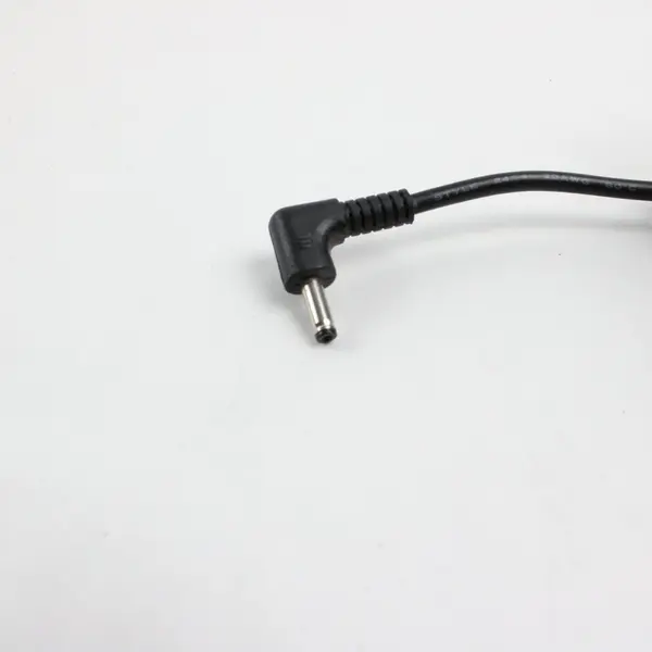 SOY Technology SOY-1200200US-063 12V AC/DC Power Adapter Untested