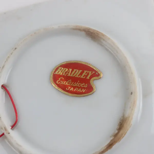 Bradley Exclusives Things To Do Today 4" Ceramic Humorous Hanging Wall Plate