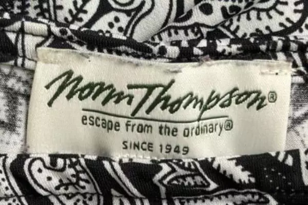 Norm Thompson XL Sleeveless Top Black White Paisley Boho Made in Canada