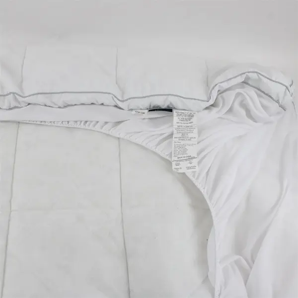Serta Queen Mattress Pad 60 x 80 Bed Protector Pre-Owned