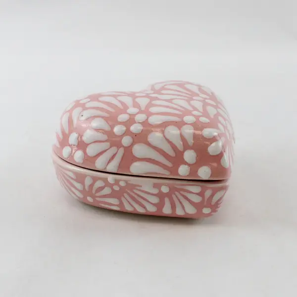 Mexican Talavera Ceramic Heart Trinket Box Hand-Painted Pink & White