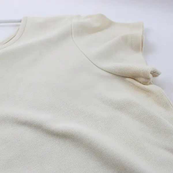 Tommy Bahama Women's Small Off-White Short Sleeve Top FLAWED