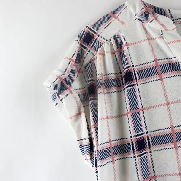 Fifty Street Women's Small Plaid Button-Up Shirt Blue Pink White Short Sleeve