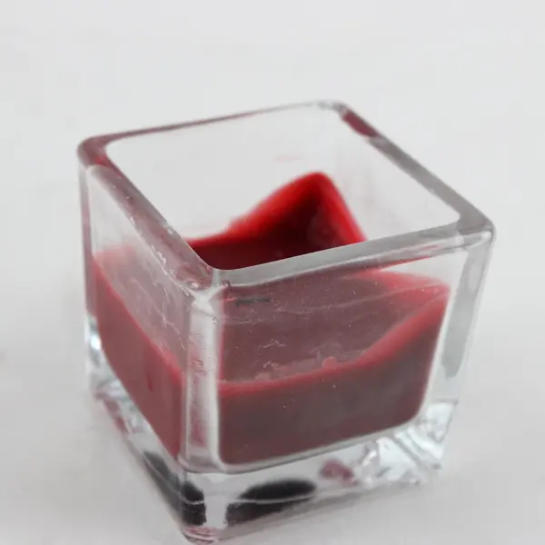 Set of 6 Square Glass Votive Candle Holders Red Candles