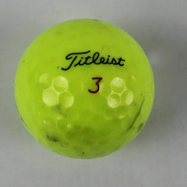 6 Used Titleist Golf Balls 5 White 1 Yellow Practice Casual Play