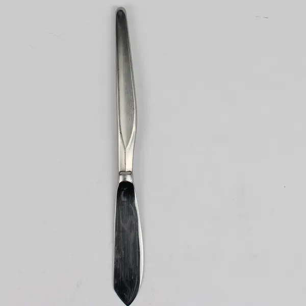 Noritake Linden Pattern Stainless Individual Fish Knife 8.25 Inches