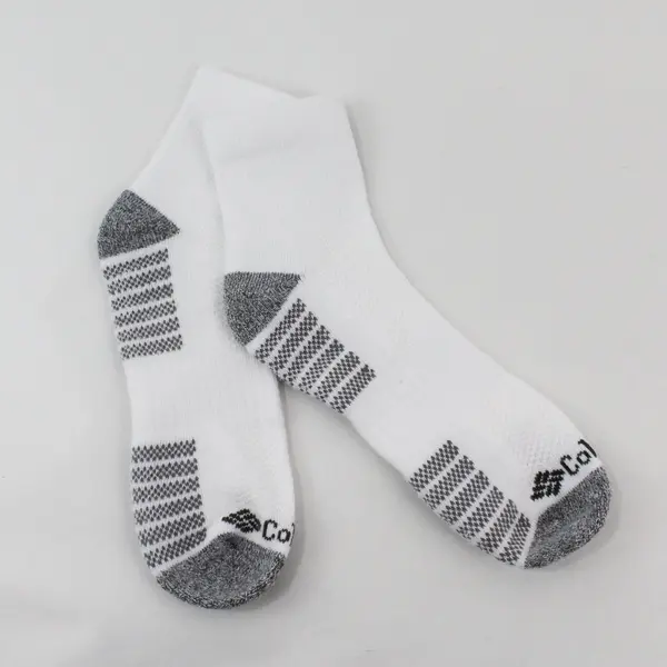 Lot of 3 Pairs Columbia Men's Athletic White and Grey Quarter Socks Size S/M