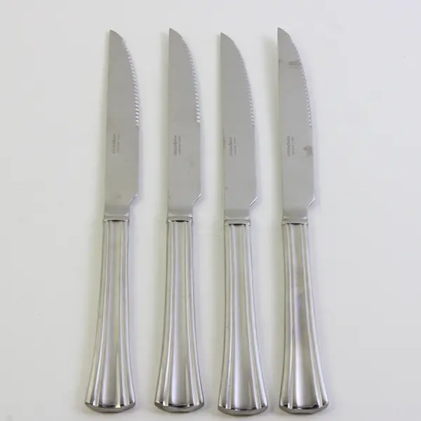 A Set of 4 Reed & Barton Brookshire Stainless Solid Handle Steak Knives 9.75 In