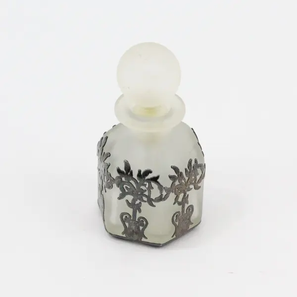 JBD Vintage-Style Perfume Bottle Dauber Frosted Glass Metal Filigree Overlay