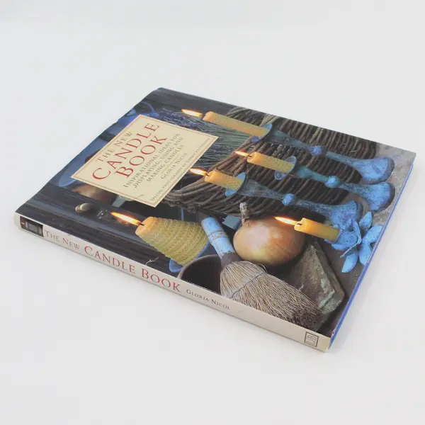 The New Candle Book Gloria Nicol 1996 Displaying Using Making Candles
