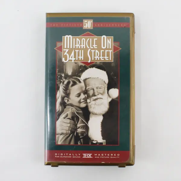 Miracle On 34th Street 50th Anniversary VHS Tape B&W 1997  