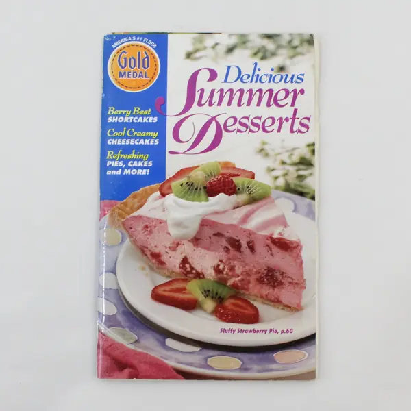 Gold Medal Delicious Summer Desserts Marcia Copeland 1995 Paperback Cookbook