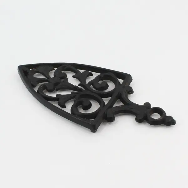 Vintage Cast Iron "Sad Iron" Trivet, Spade/Arrow-Shaped Silhouette Hot Plate 