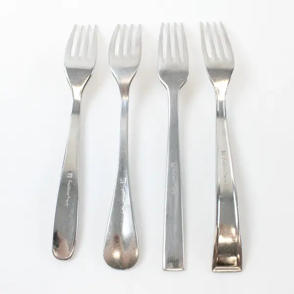 Lot of 4 Mixed Fortessa Stainless Steel Dinner Forks 8.5 in Unknown Pattern