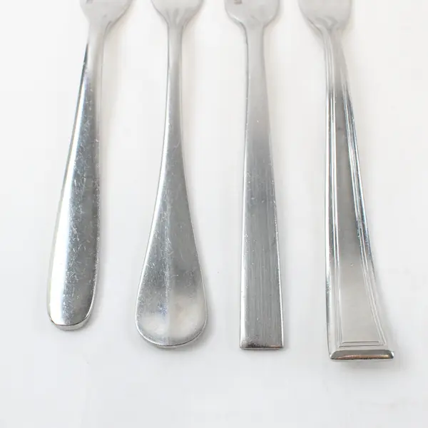 Lot of 4 Mixed Fortessa Stainless Steel Dinner Forks 8.5 in Unknown Pattern