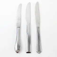 Lot of 3 Mixed Brand Stainless Steel Dinner Knives International China Fortessa