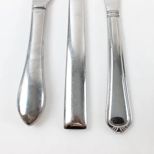 Lot of 3 Mixed Brand Stainless Steel Dinner Knives International China Fortessa