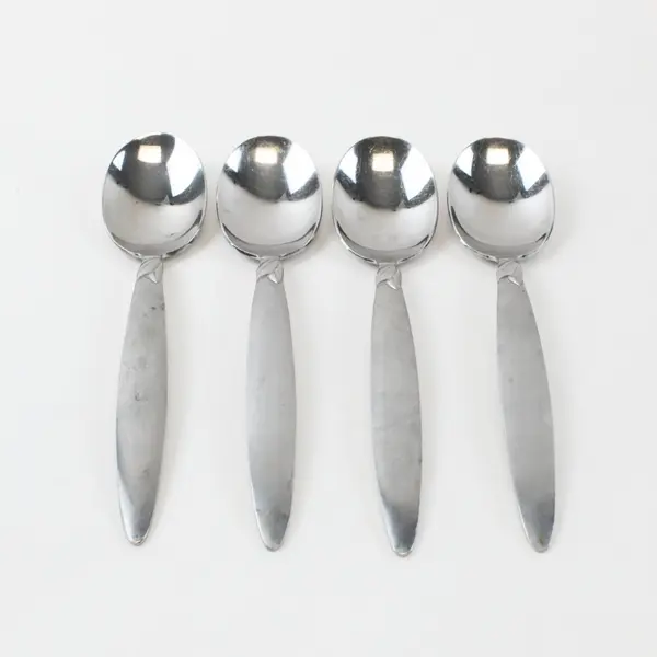 Lot of 4 Pfaltzgraff Satin Laurel Stainless Steel Soup Spoons 8"