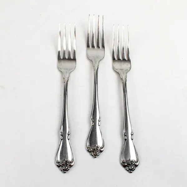 Lot of 3 Oneida Rogers Arbor Rose-True Rose Stainless Steel Forks 7 3/8" 