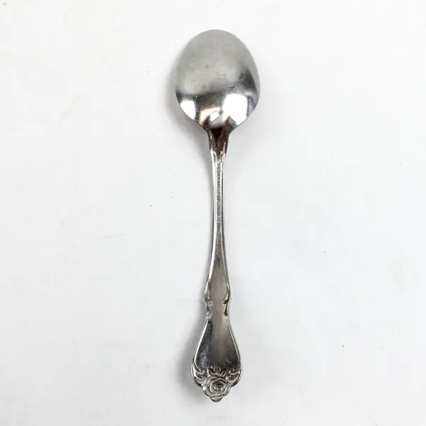 Oneida Rogers Arbor Rose-True Rose Stainless Steel Oval Place/Soup Spoon 6 7/8"