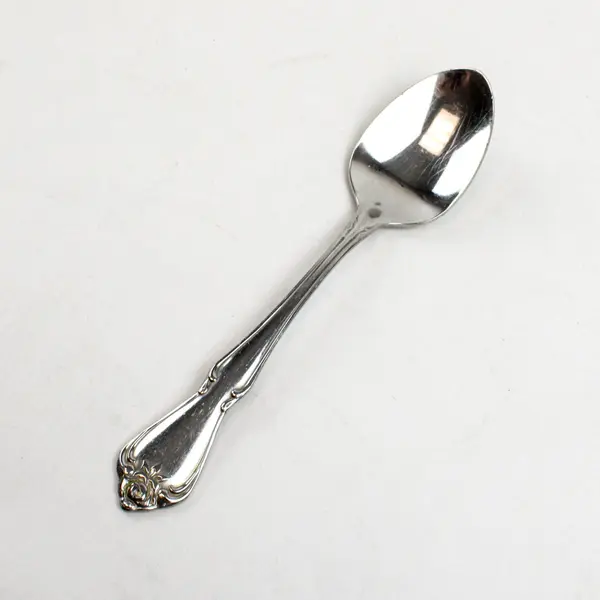 Oneida Rogers Arbor Rose-True Rose Stainless Steel Teaspoon 6"
