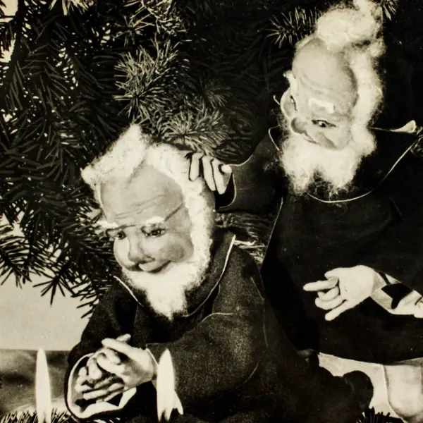 VTG 1950s Frohes Weihnachtsfest German Christmas Gnome Greeting Postcard