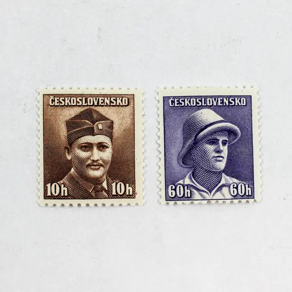 Set Of 8 Czechoslovakia 1945 London Issue Stamps Sc #272-79 MNH