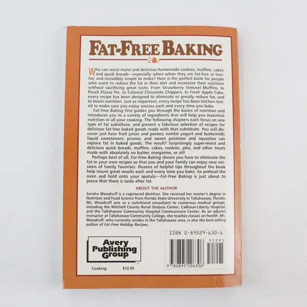 Vintage Fat-Free Baking Scrumptious Cakes Cookies & More Sandra Woodruff 1994 PB