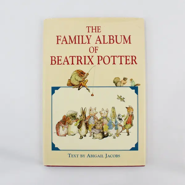 VTG The Family Album of Beatrix Potter Abigail Jacobs 1995 Hardcover DJ Good