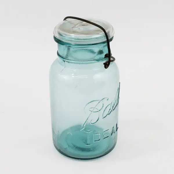 Ball IDEAL Mason Aqua Blue Pint Jar Glass Lid Wire Bail