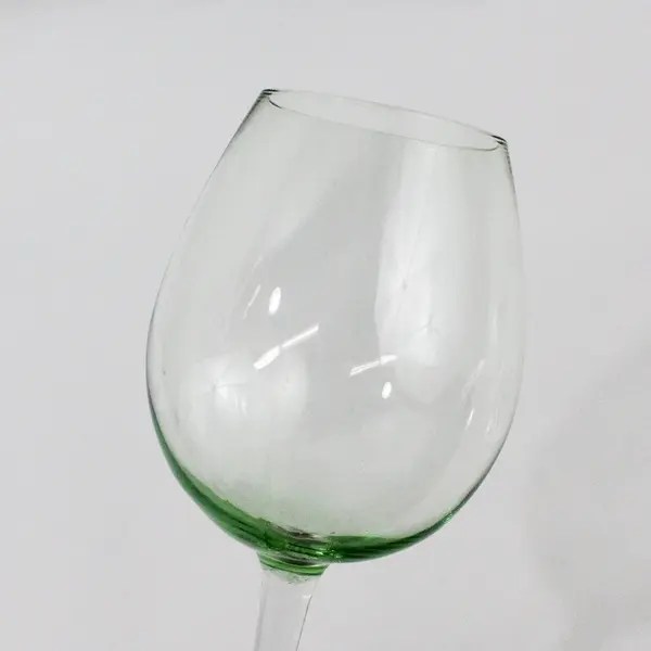 Pair Green Bottom Bowl Stemmed Balloon Wine Glasses Large Rounded Bowl 9.5"