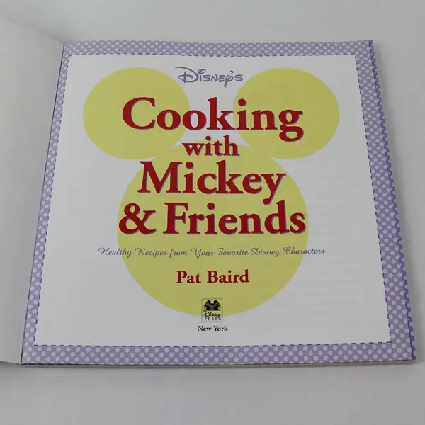 VTG Disney's Cooking with Mickey & Friends Pat Baird 30 Plus Kid Recipes 1998 PB