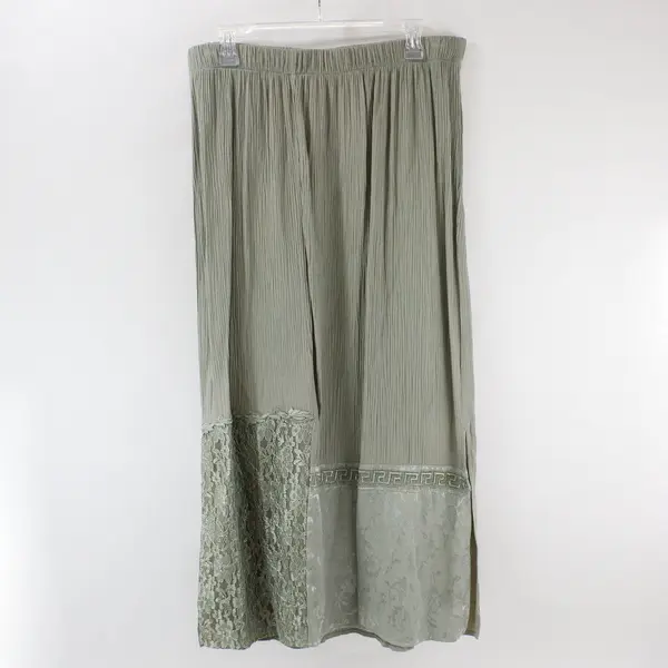 S.L. Fashions Women's 2X 2 Pc Green Purple Floral Top Skirt Outfit FLAWED