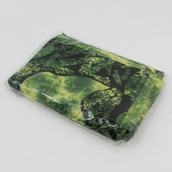 Green Tree of Life Wall Tapestry Nature Home Decor New Sealed