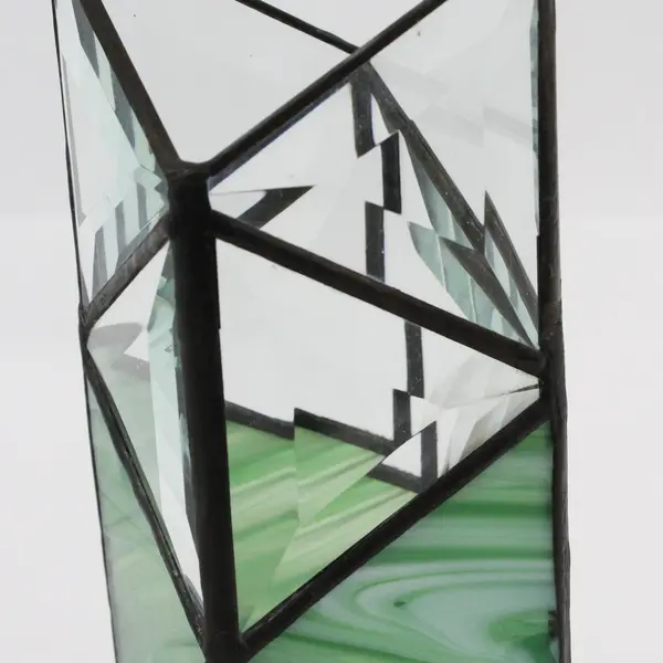 Green & Clear Stained Glass Geometric Diamond Vase Decor 8.5"