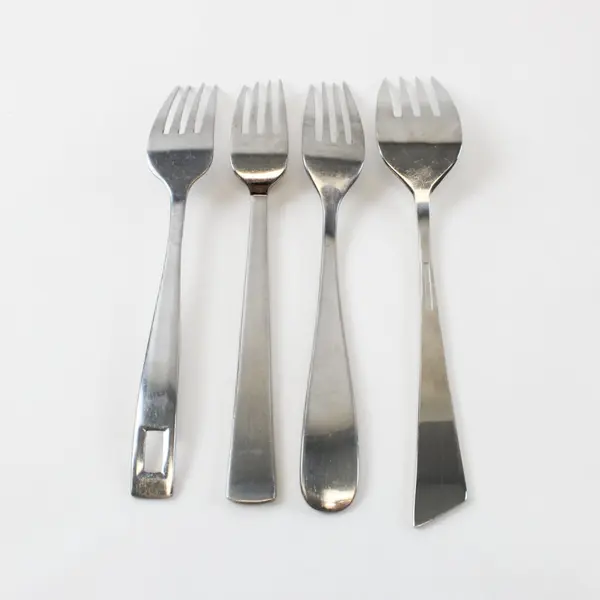 Lot of 4 Mixed Brand Stainless Forks 3 Table/1 Serving 8/7.5in Cambridge Used