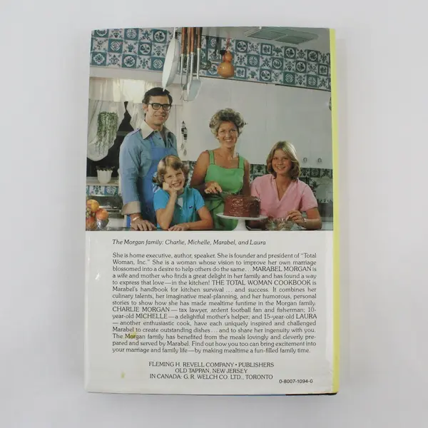 Total Woman Cookbook Marabel Morgan's Handbook for Kitchen Survival 1980 HC DJ