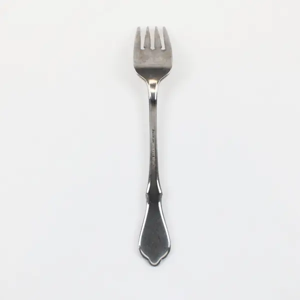 Oneida Silver (Northland) Evening Star Pattern Salad Fork 7" Good
