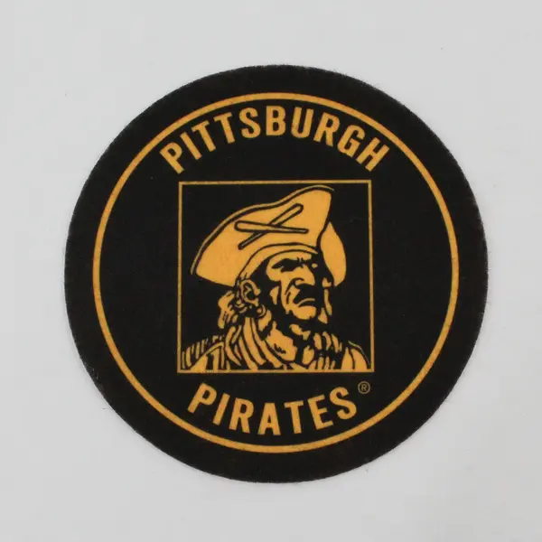 2007 Topps Heritage 1958 Pittsburgh Pirates Team Felt Emblem