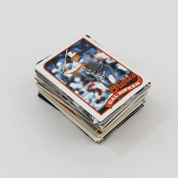 Lot of 120+ Mixed Baseball Trading Cards 1980s-1990s Topps Donruss