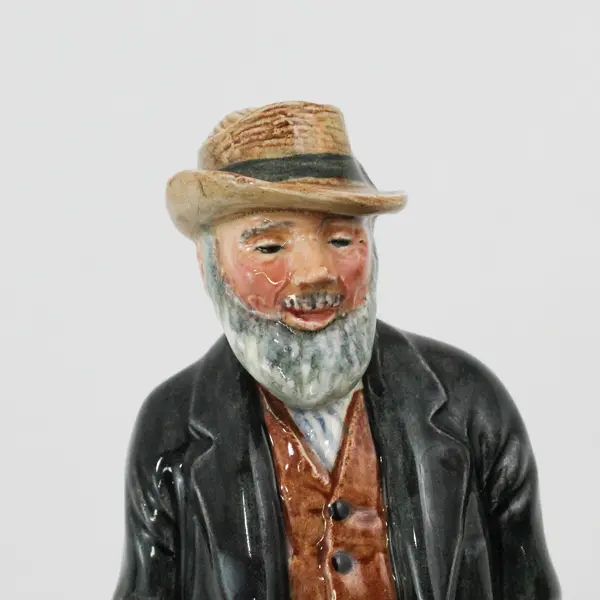 Royal Doulton The Gaffer HN.2053 Porcelain Figurine 7.75in