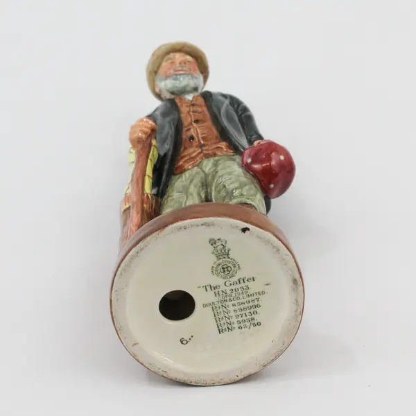 Royal Doulton The Gaffer HN.2053 Porcelain Figurine 7.75in