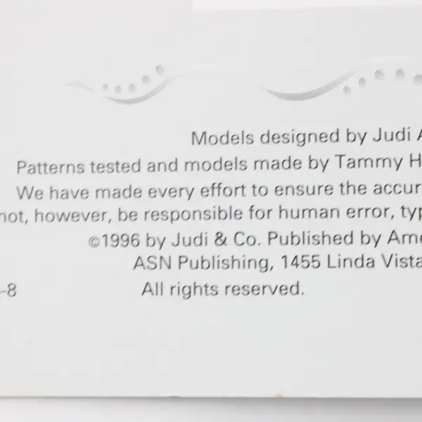 Chenille Purses Crochet Booklet Judi Alweil 1230 American School Needlework 1996