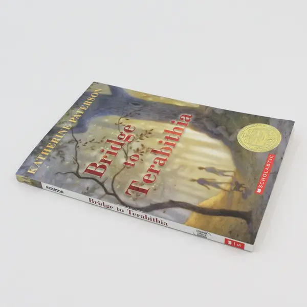 Scholastic Bridge to Terabithia by Katherine Paterson 2003 Paperback Edition