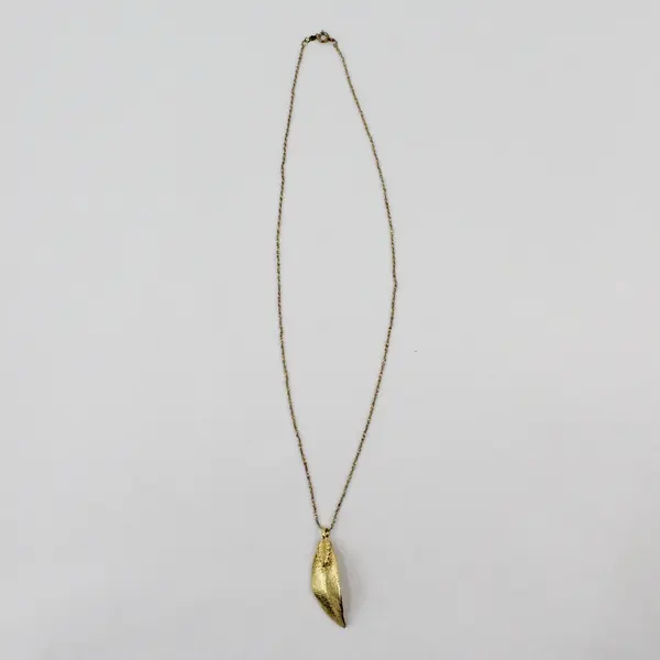 14K Gold Filled Metal Leaf Pendant Necklace