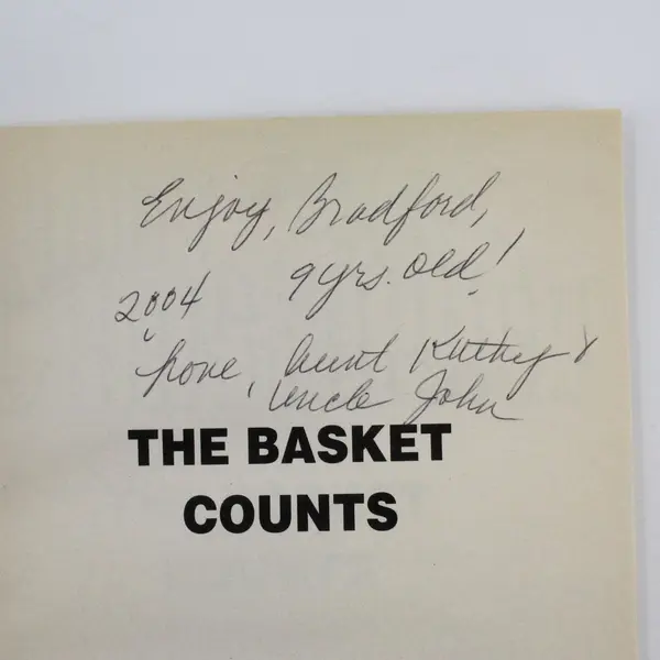 Matt Christopher The Basket Counts - Paperback Stated 1st Edition 1991