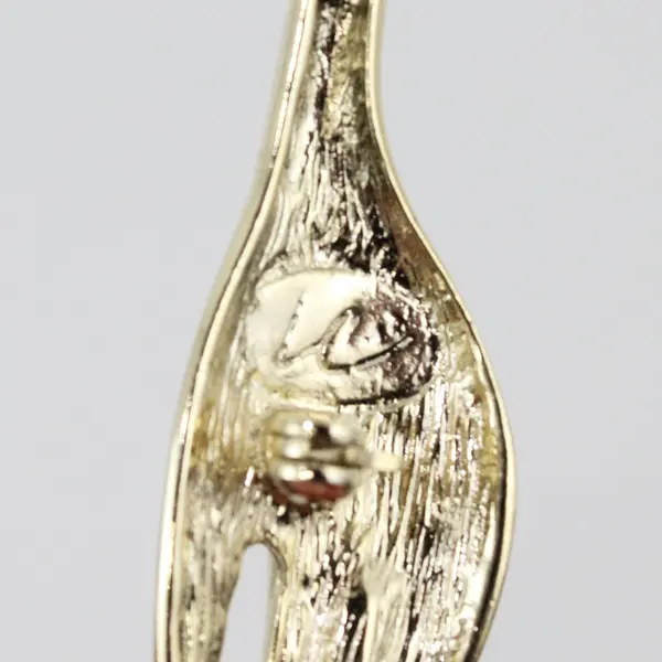 Liz Claiborne LC Signed Giraffe Brooch Pin Gold Tone Brown Enamel