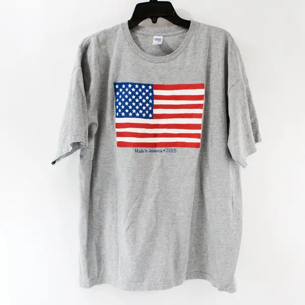 Made In The USA US Flag T-Shirt Size XL Gray "Made In America-2015"