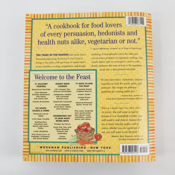 Passionate Vegetarian Crescent Dragonwagon Hardcover 1,000+ Robust Recipes 2002