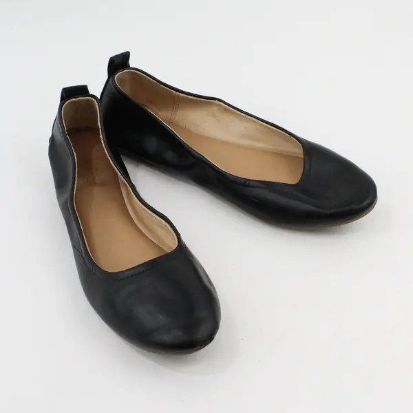 Universal Thread Women's Everly Round Toe Black Ballet Flats US 9.5 